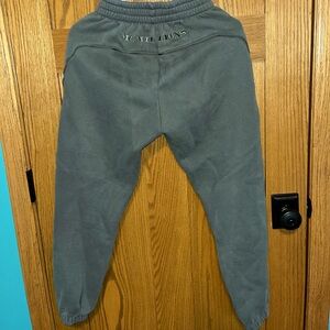 Grey momillons sweatpants